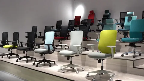 صندلی اداری لوکس با طراحی مدرن و راحتی بالا